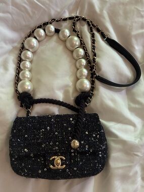 Chanel Black Sequined Pearl-Handle classic flap Mini Shoulder Bag runway